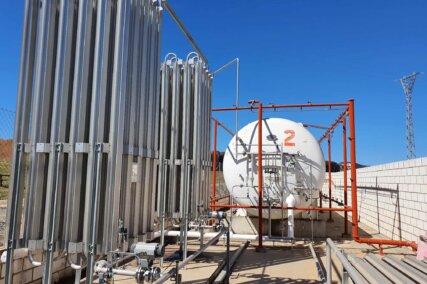 Planta Satélite GNL DIAM Corchos Badajoz